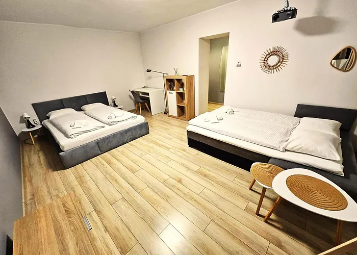 Apartman Cozy 5 Min Walk From Rynek Square