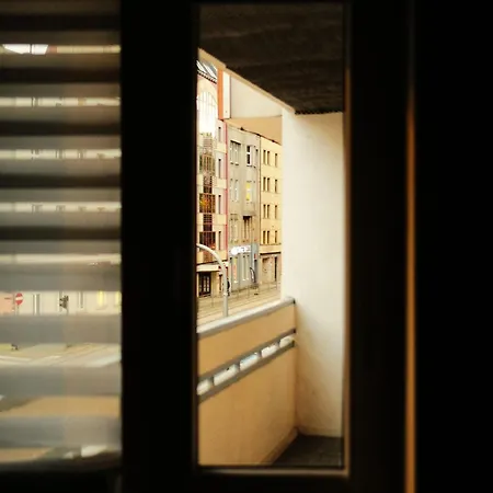 Cozy 5 Min Walk From Rynek Square Апартаменты *