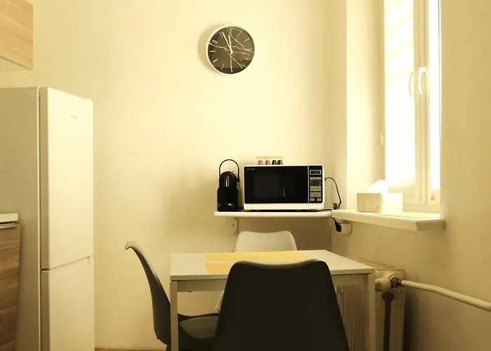 Cozy 5 Min Walk From Rynek Square Lägenhet *