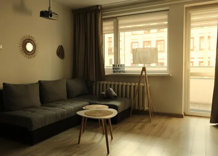 アパート Cozy 5 Min Walk From Rynek Square ヴロツワフ
